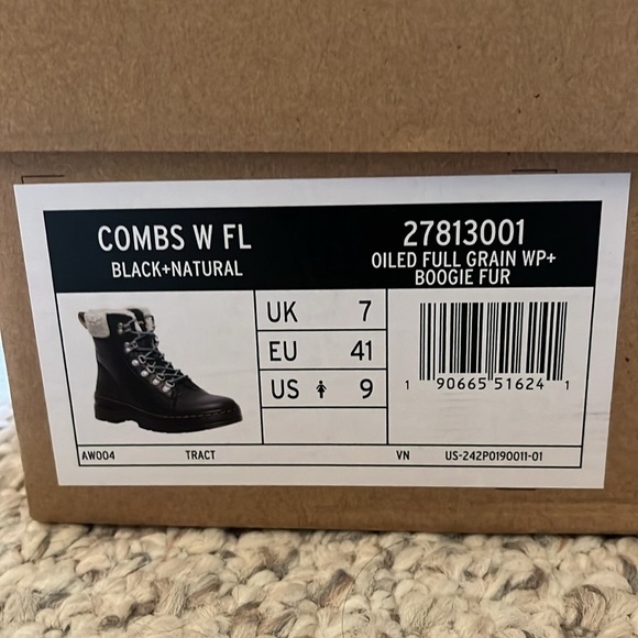 Dr. Martens Women's Combs Faux Fur-Lined Casual Boots - Picture 7 of 11